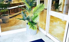 Hotel Palace Masoanri'S