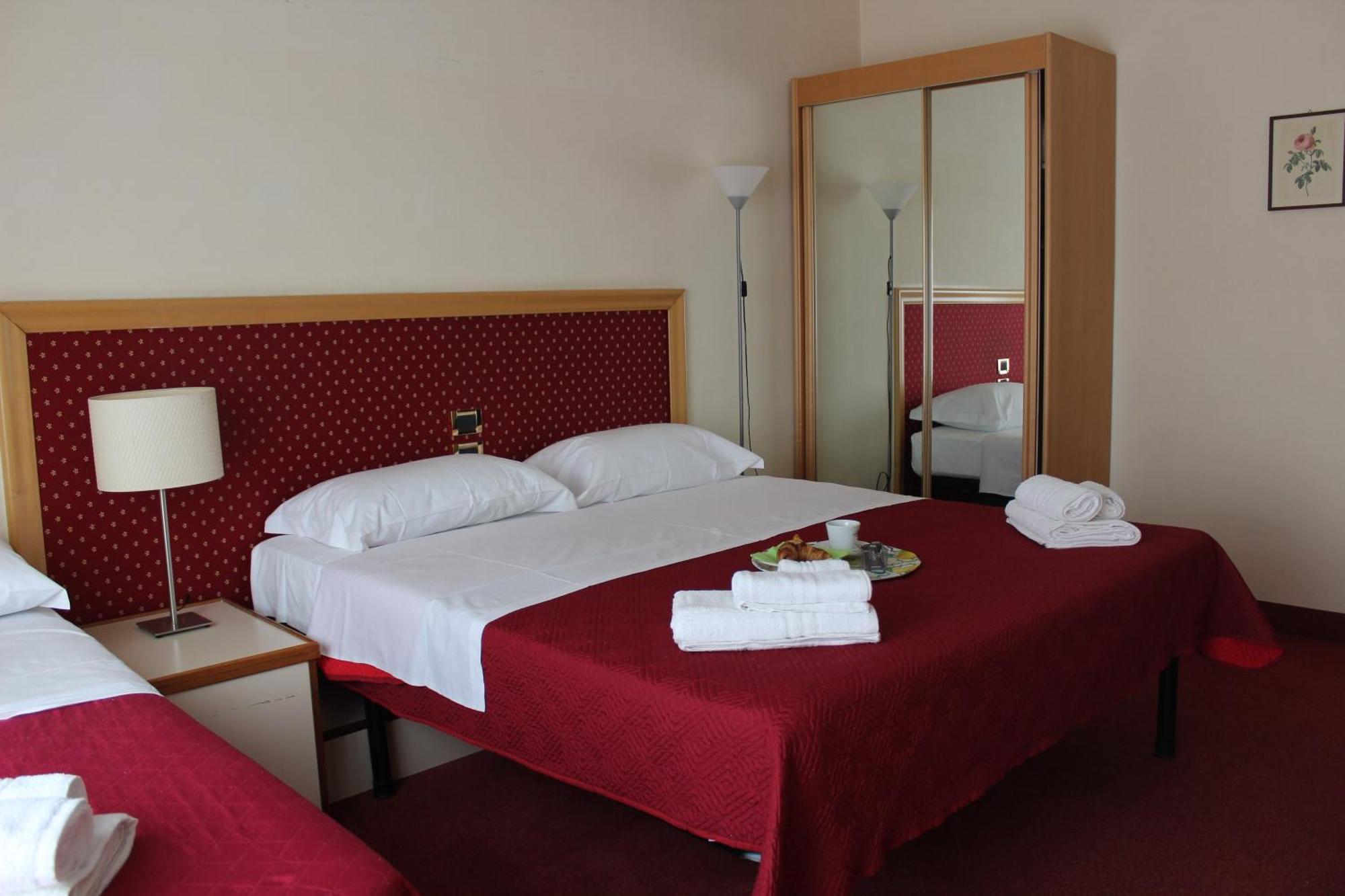 Hotel Palace Masoanri'S Reggio Calabria Esterno foto