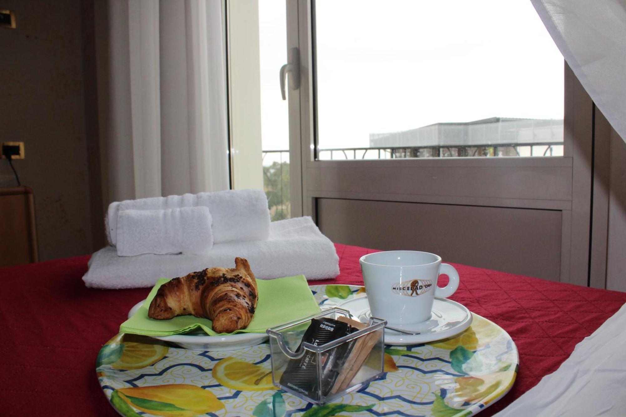 Hotel Palace Masoanri'S Reggio Calabria Esterno foto