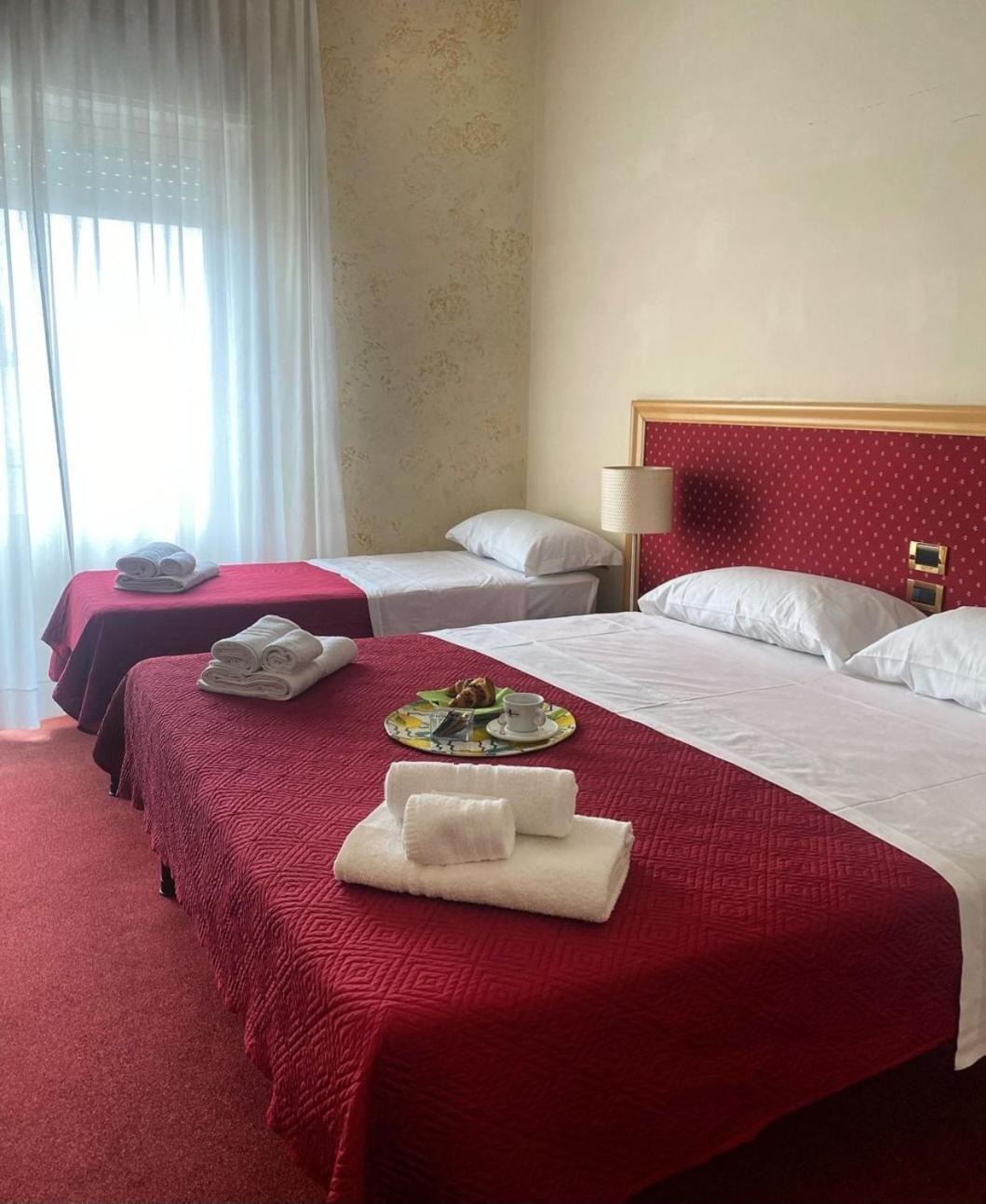 Hotel Palace Masoanri'S Reggio Calabria Esterno foto