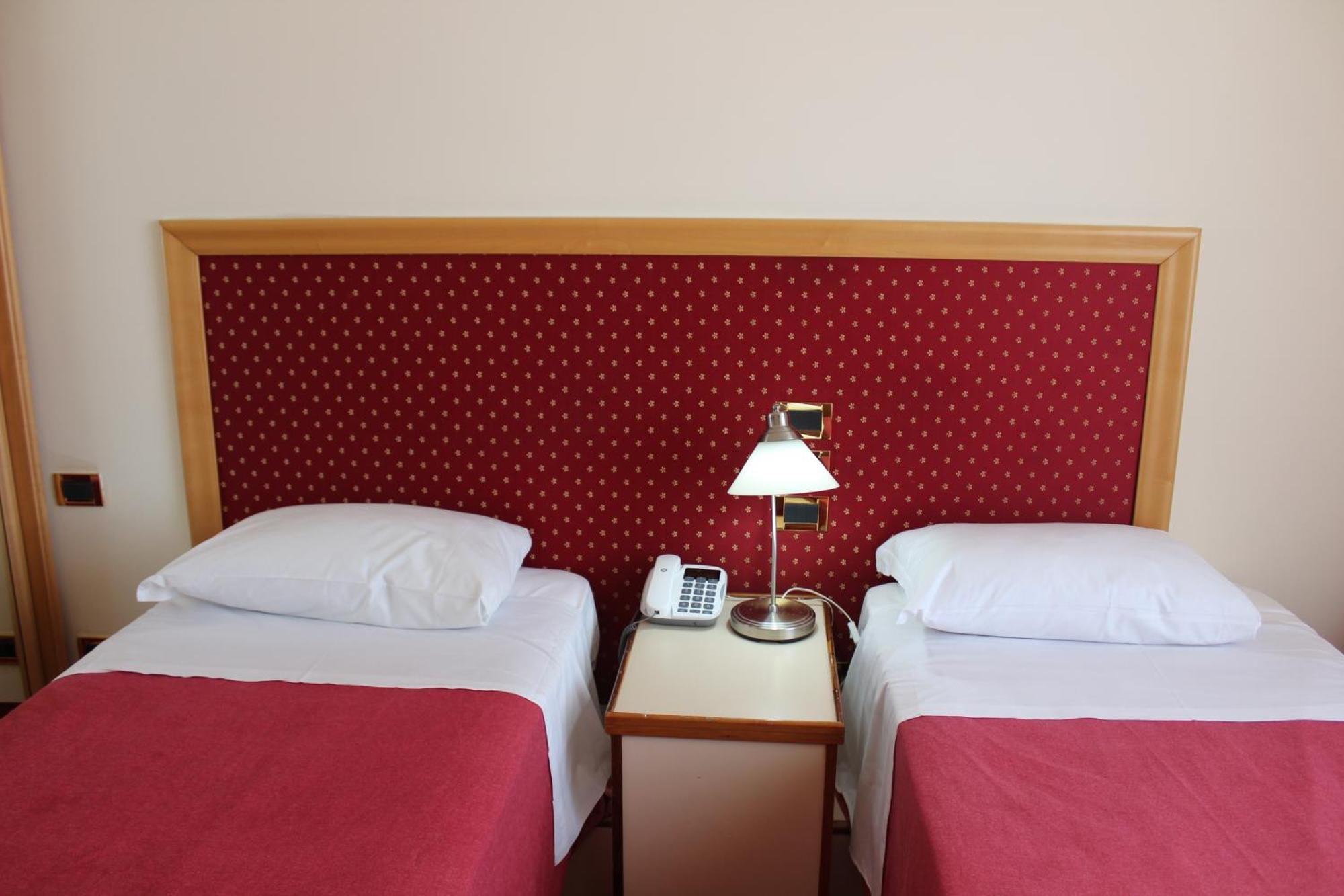 Hotel Palace Masoanri'S Reggio Calabria Esterno foto
