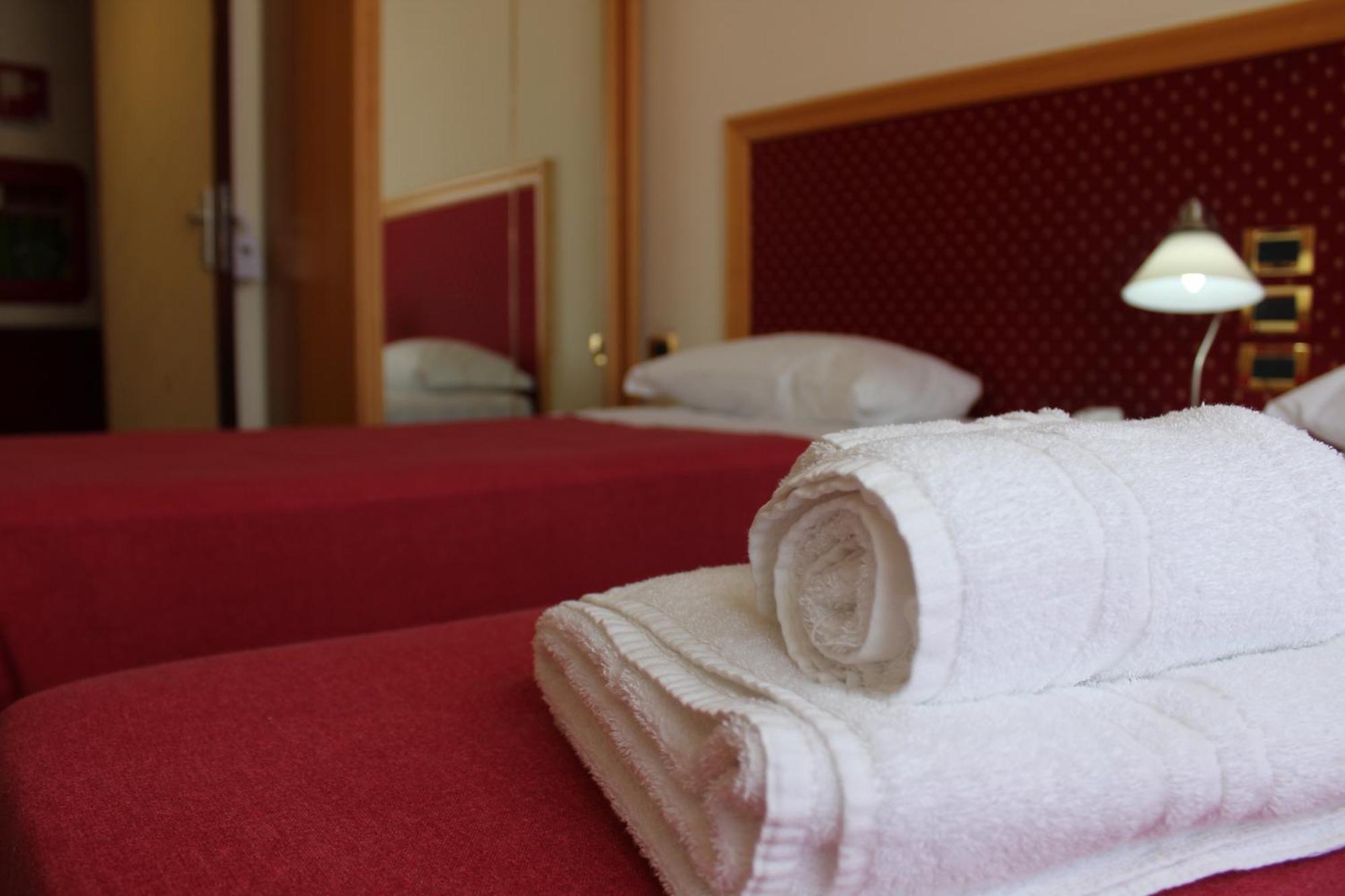 Hotel Palace Masoanri'S Reggio Calabria Esterno foto