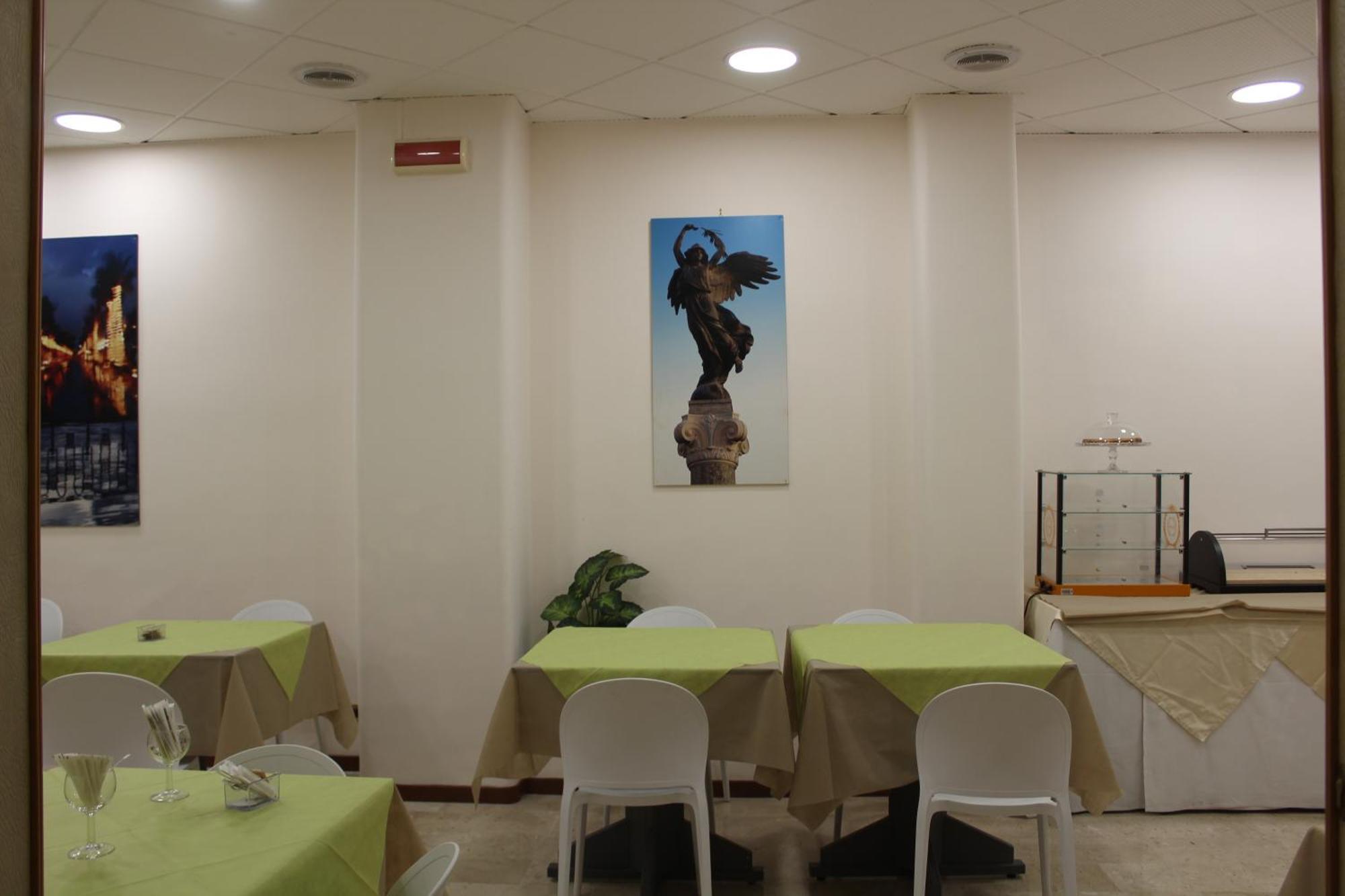 Hotel Palace Masoanri'S Reggio Calabria Esterno foto