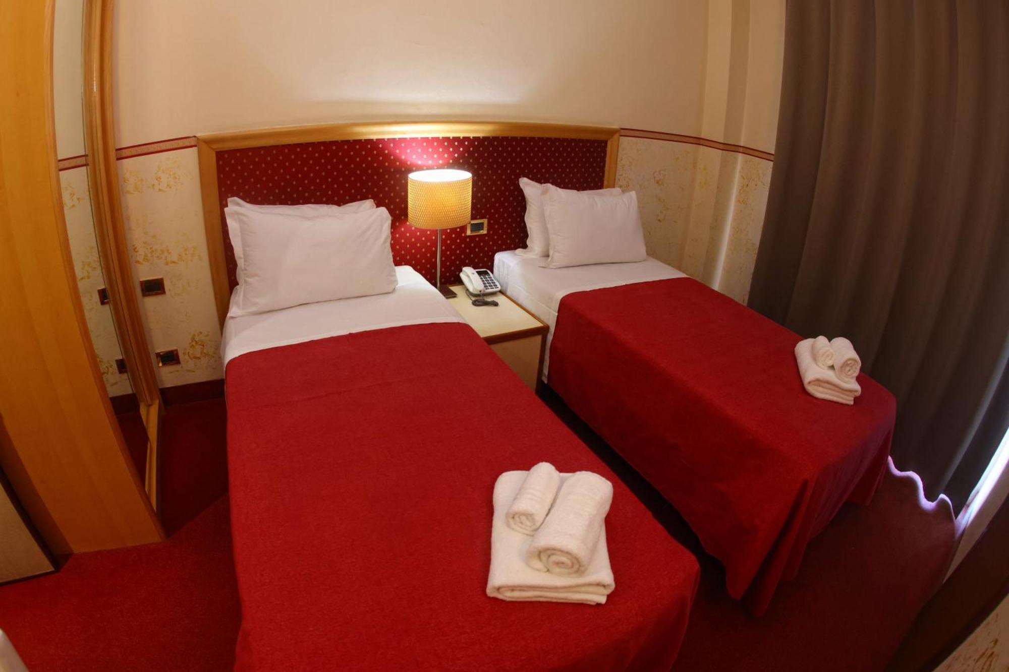 Hotel Palace Masoanri'S Reggio Calabria Esterno foto