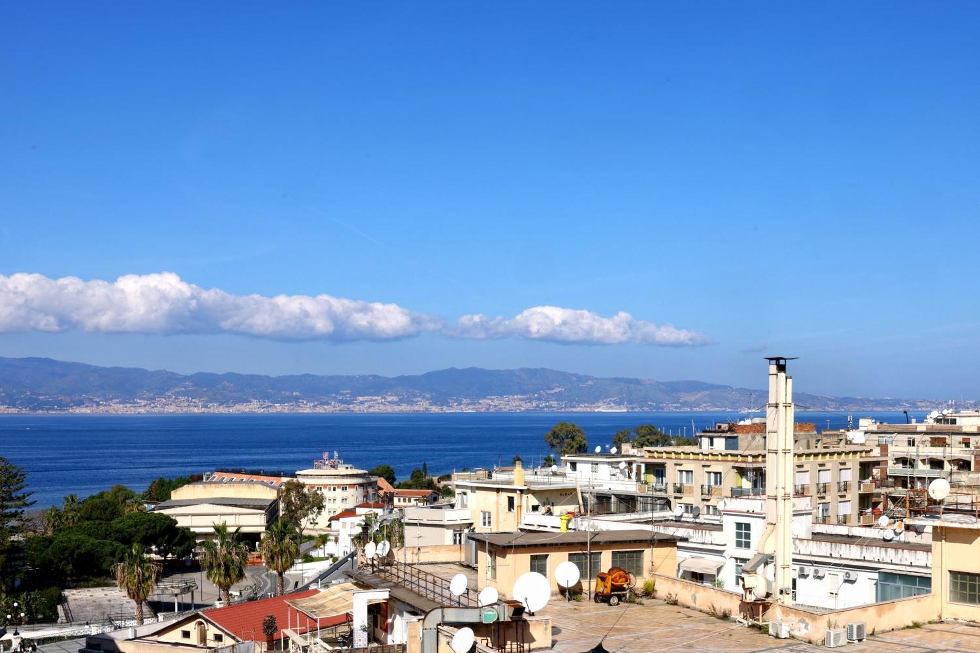 Hotel Palace Masoanri'S Reggio Calabria Esterno foto